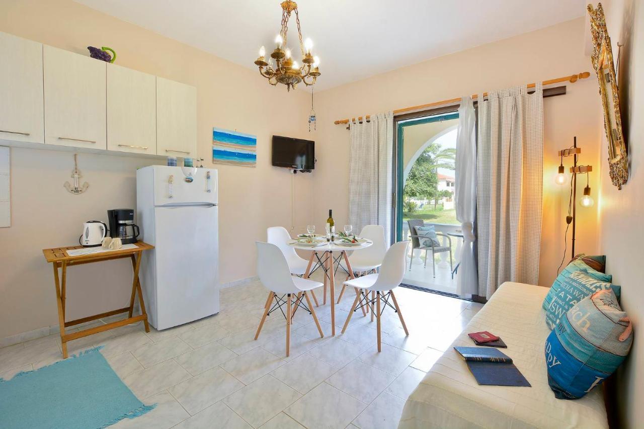 Ariadni Sidari Beach House エクステリア 写真