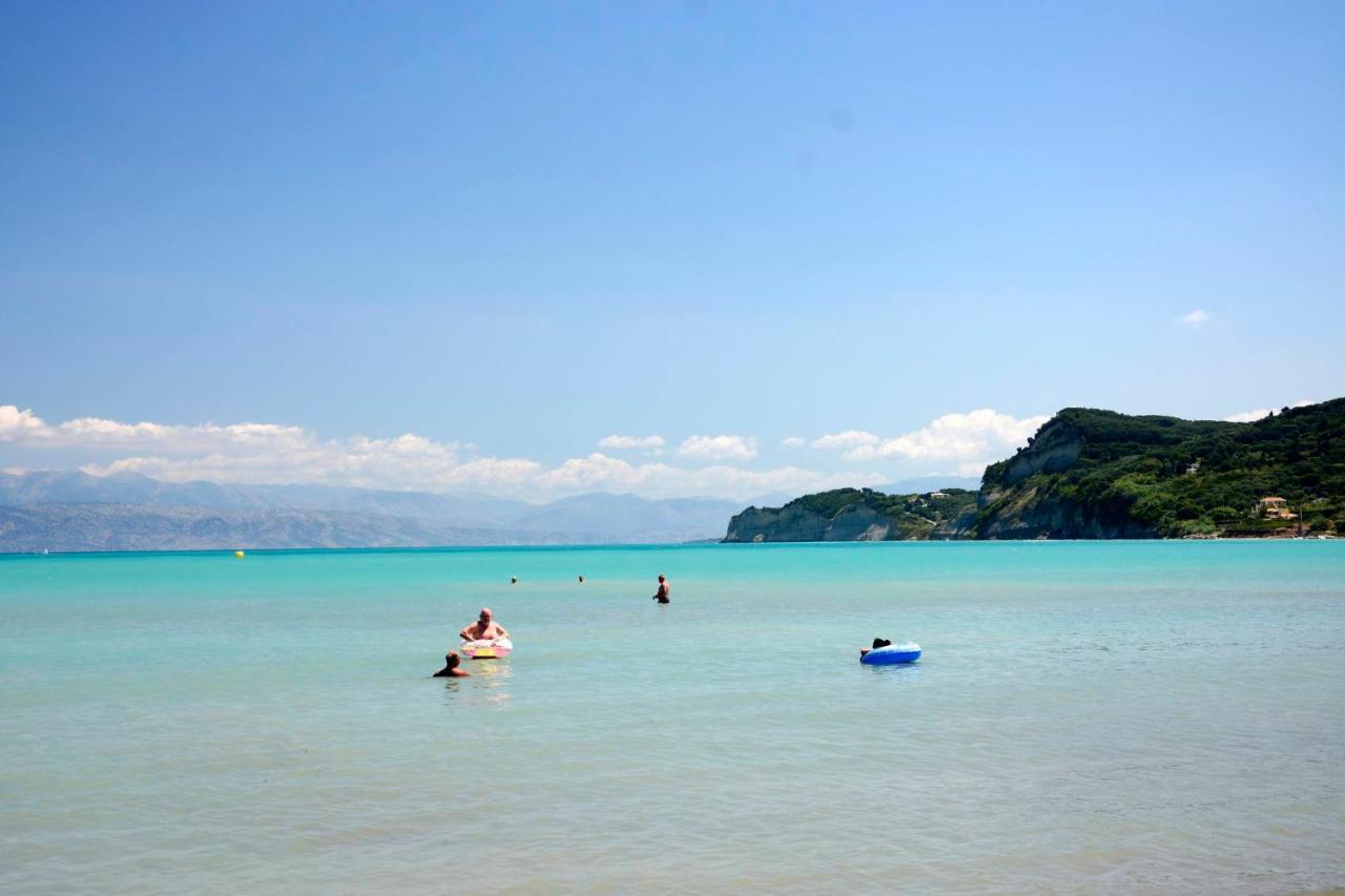 Ariadni Sidari Beach House エクステリア 写真